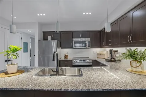 132 Widdicombe Hill Boulevard Toronto ON M9R 0A9