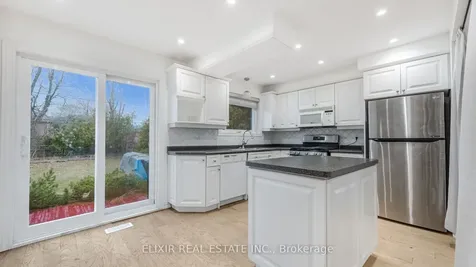 43 Bromley Crescent Brampton ON L6T 1Z2