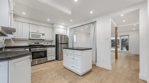 43 Bromley Crescent Brampton ON L6T 1Z2
