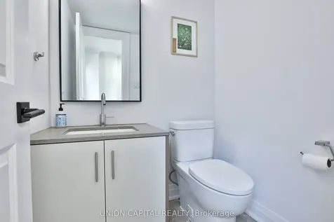 168 Kingsbridge Garden Circle Mississauga ON L5R 1T5
