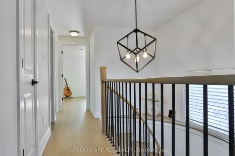 168 Kingsbridge Garden Circle Mississauga ON L5R 1T5