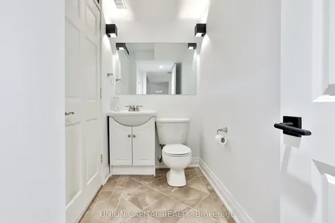 168 Kingsbridge Garden Circle Mississauga ON L5R 1T5