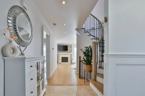 168 Kingsbridge Garden Circle Mississauga ON L5R 1T5