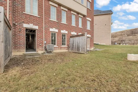 26 Shiff Crescent Brampton ON L6Z 0H5