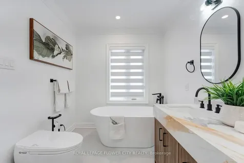 19 Connorvale Avenue Toronto ON M8W 3Z9