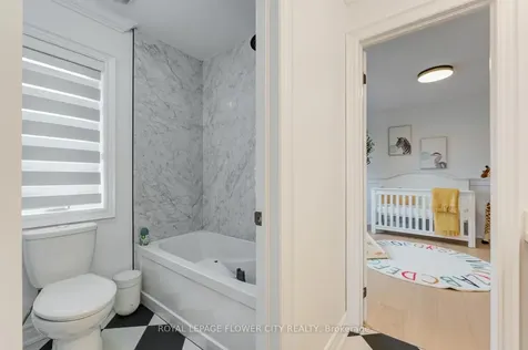19 Connorvale Avenue Toronto ON M8W 3Z9