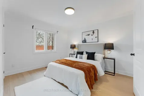 19 Connorvale Avenue Toronto ON M8W 3Z9