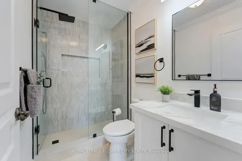 19 Connorvale Avenue Toronto ON M8W 3Z9