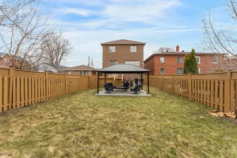 19 Connorvale Avenue Toronto ON M8W 3Z9