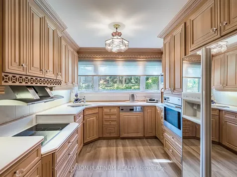 3636 Pitch Pine Crescent Mississauga ON L5L 1P8