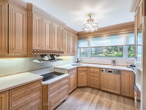 3636 Pitch Pine Crescent Mississauga ON L5L 1P8