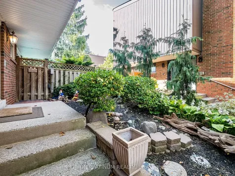 3636 Pitch Pine Crescent Mississauga ON L5L 1P8