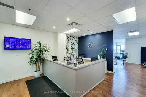 3075 Hospital Gate Oakville ON L6M 1M1