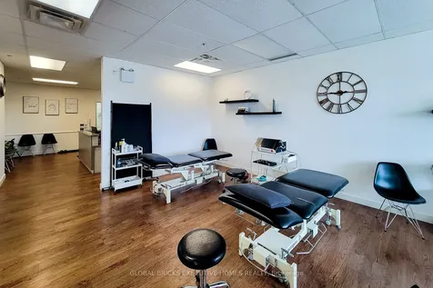 3075 Hospital Gate Oakville ON L6M 1M1