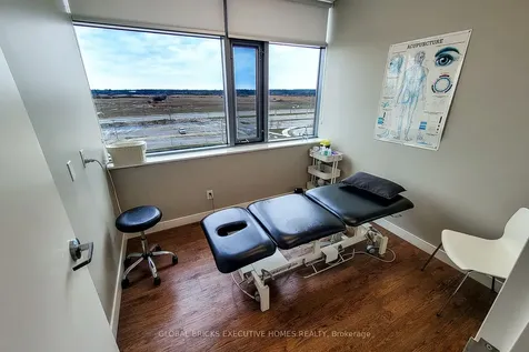3075 Hospital Gate Oakville ON L6M 1M1