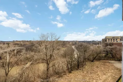 20 Brin Drive Toronto ON M8X 0B2