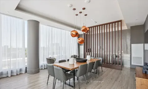 20 Brin Drive Toronto ON M8X 0B2
