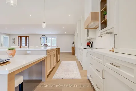 9 Maple Grove Road Caledon ON L7K 0Z2