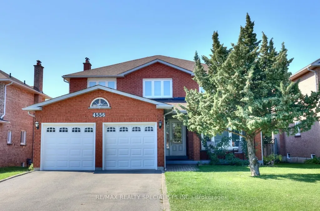 4556 Wainscot Drive Mississauga ON L5V 1C7