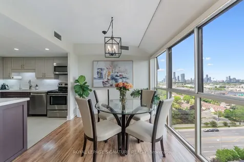 880 Dundas Street W Mississauga ON L5C 4H3