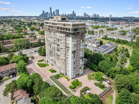 880 Dundas Street W Mississauga ON L5C 4H3