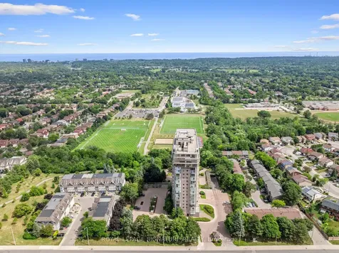 880 Dundas Street W Mississauga ON L5C 4H3