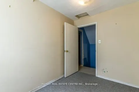 215-217 Queen Street Milton ON L9T 1K3