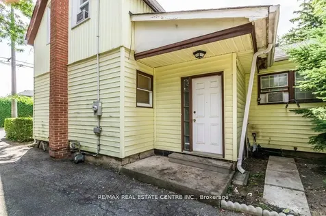215-217 Queen Street Milton ON L9T 1K3