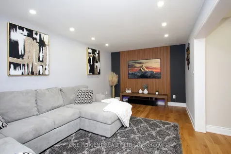 5 Watson Road Halton Hills ON L7G 5N8