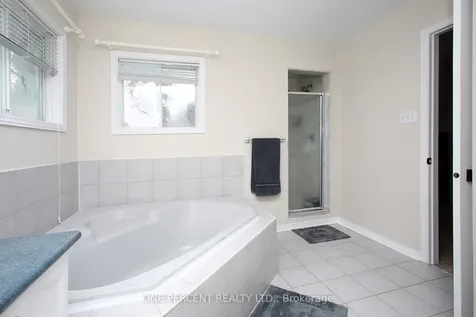 5 Watson Road Halton Hills ON L7G 5N8