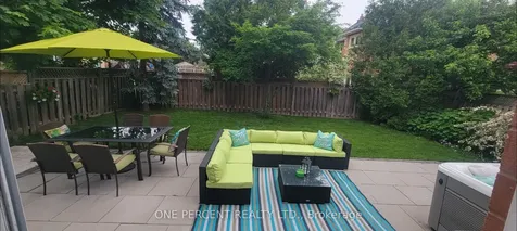 5 Watson Road Halton Hills ON L7G 5N8