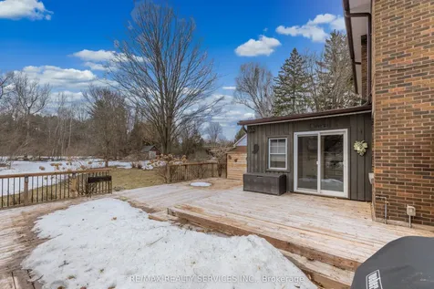 2 Maple Street Caledon ON L7C 1K5