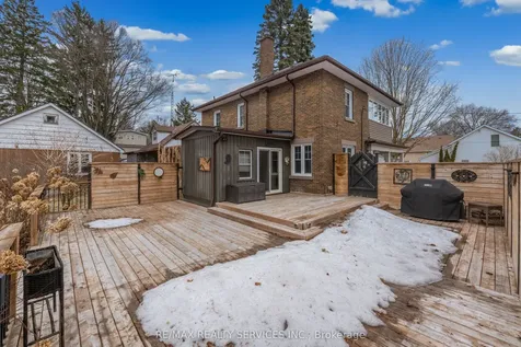2 Maple Street Caledon ON L7C 1K5