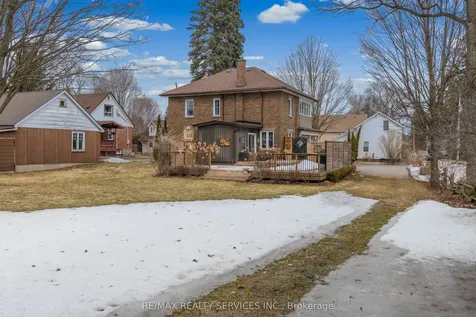 2 Maple Street Caledon ON L7C 1K5