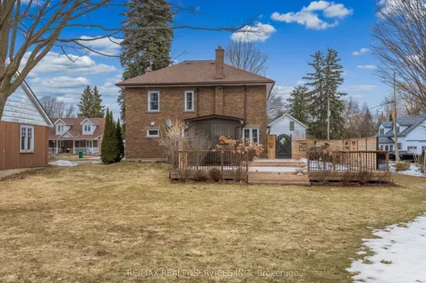 2 Maple Street Caledon ON L7C 1K5