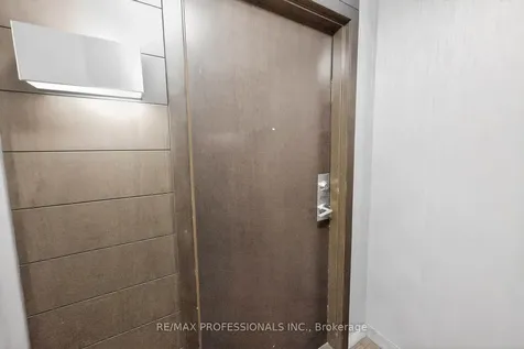 215 Sherway Gardens Road Toronto ON M9C 0A4