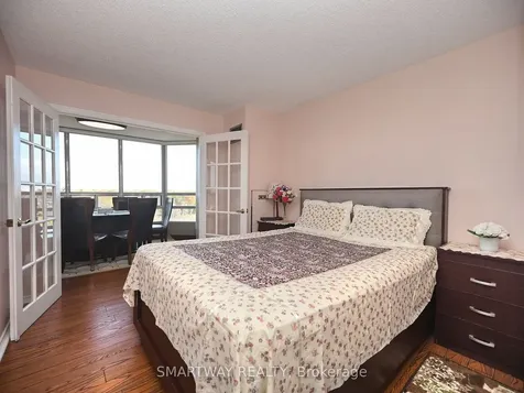 320 Mill Street S Brampton ON L6Y 3V2