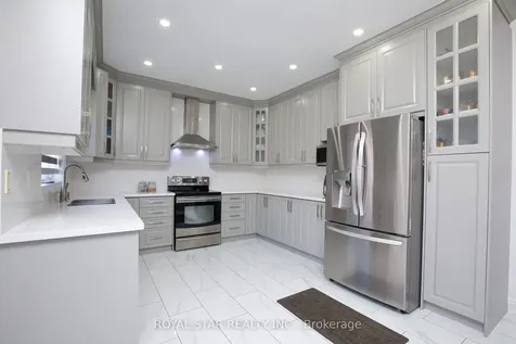 51 Cape Dorset Crescent Brampton ON L6R 3K9