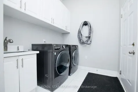 51 Cape Dorset Crescent Brampton ON L6R 3K9