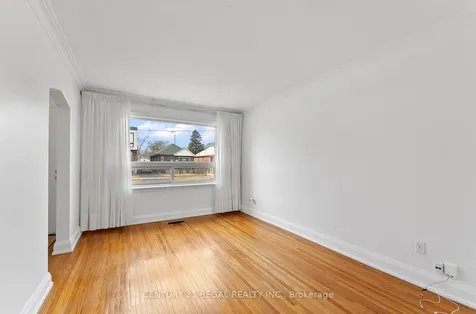 191 Alderbrae Avenue Toronto ON M8W 4K4