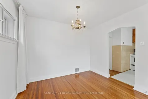 191 Alderbrae Avenue Toronto ON M8W 4K4