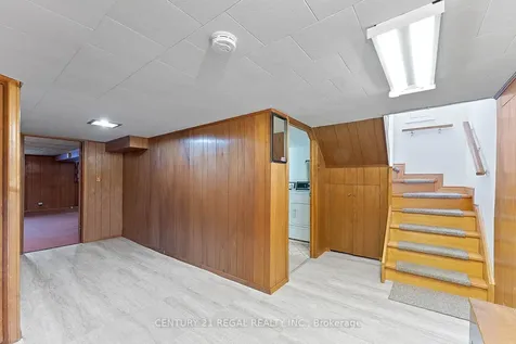 191 Alderbrae Avenue Toronto ON M8W 4K4