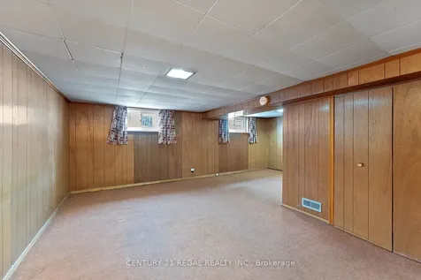 191 Alderbrae Avenue Toronto ON M8W 4K4