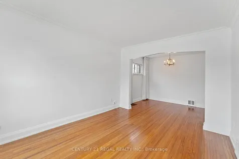 191 Alderbrae Avenue Toronto ON M8W 4K4