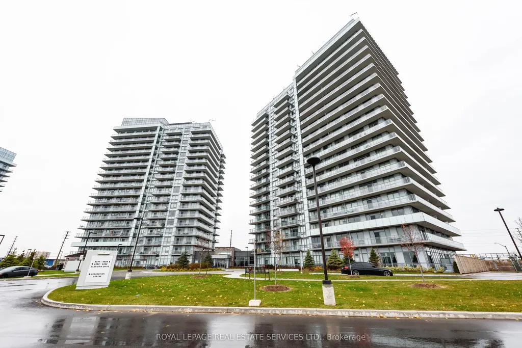 4677 Glen Erin Drive Mississauga ON L5M 2E3