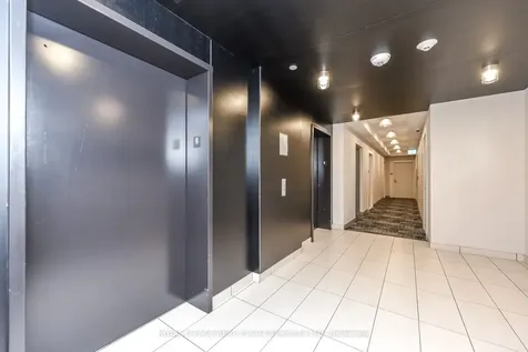 4677 Glen Erin Drive Mississauga ON L5M 2E3