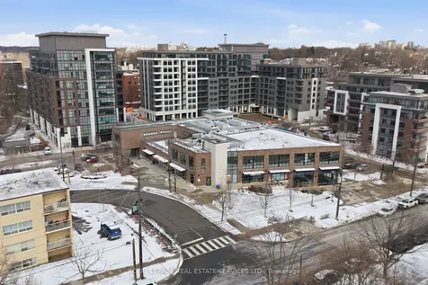 10 Neighbourhood Lane Toronto ON M8Y 0A4