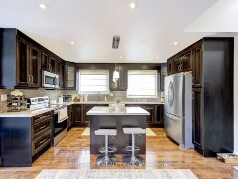 841 Coulson Avenue Milton ON L9T 4K3