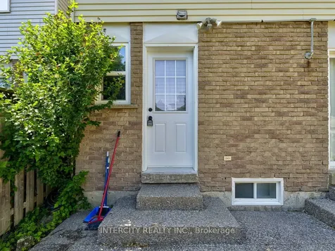 841 Coulson Avenue Milton ON L9T 4K3