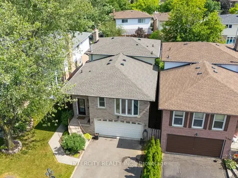 841 Coulson Avenue Milton ON L9T 4K3